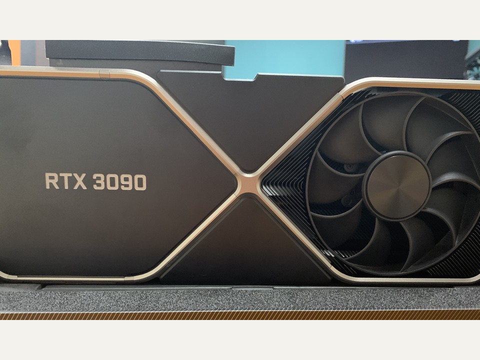 NVIDIA GeForce RTX 4070 NVIDIA Founders Edition product photo